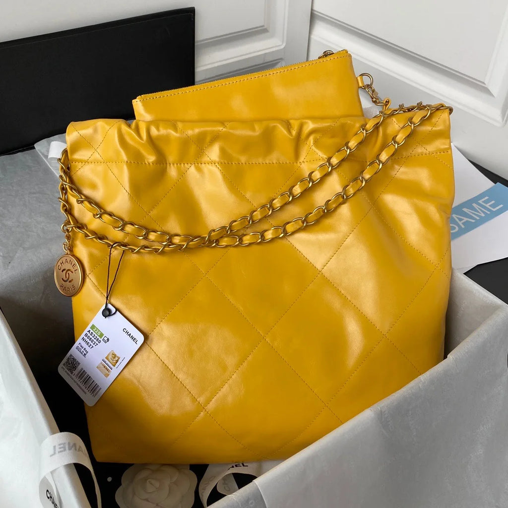 Yellow Handbag D374094