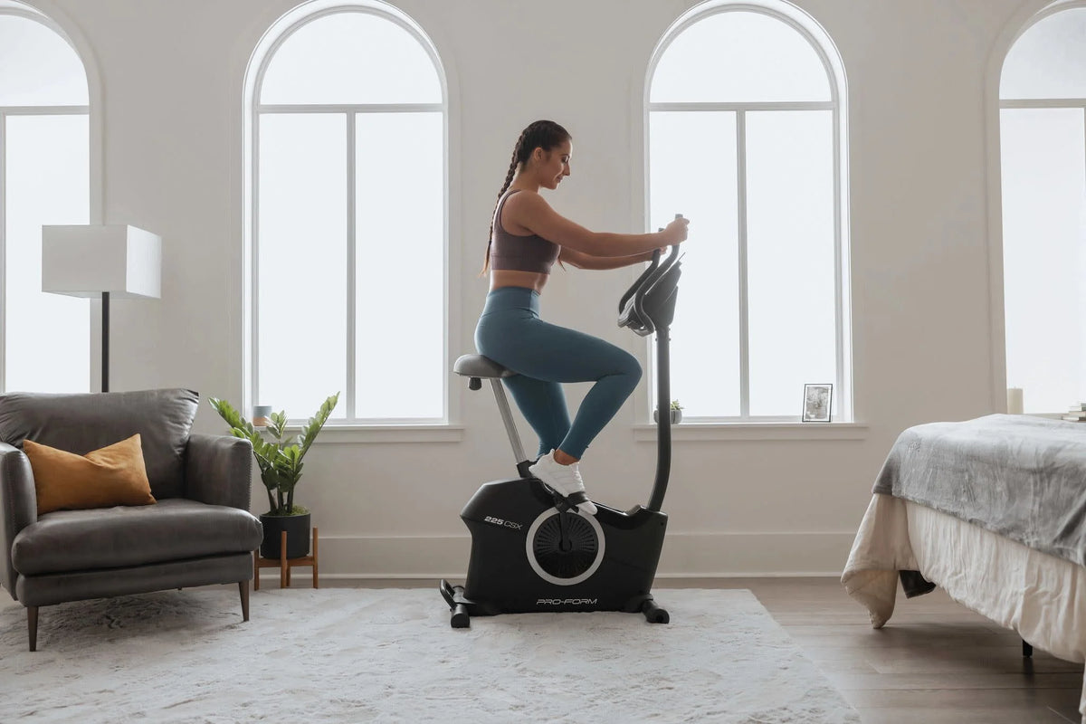 Recumbent Exercise Bike with Display and Tablet Holder K539655