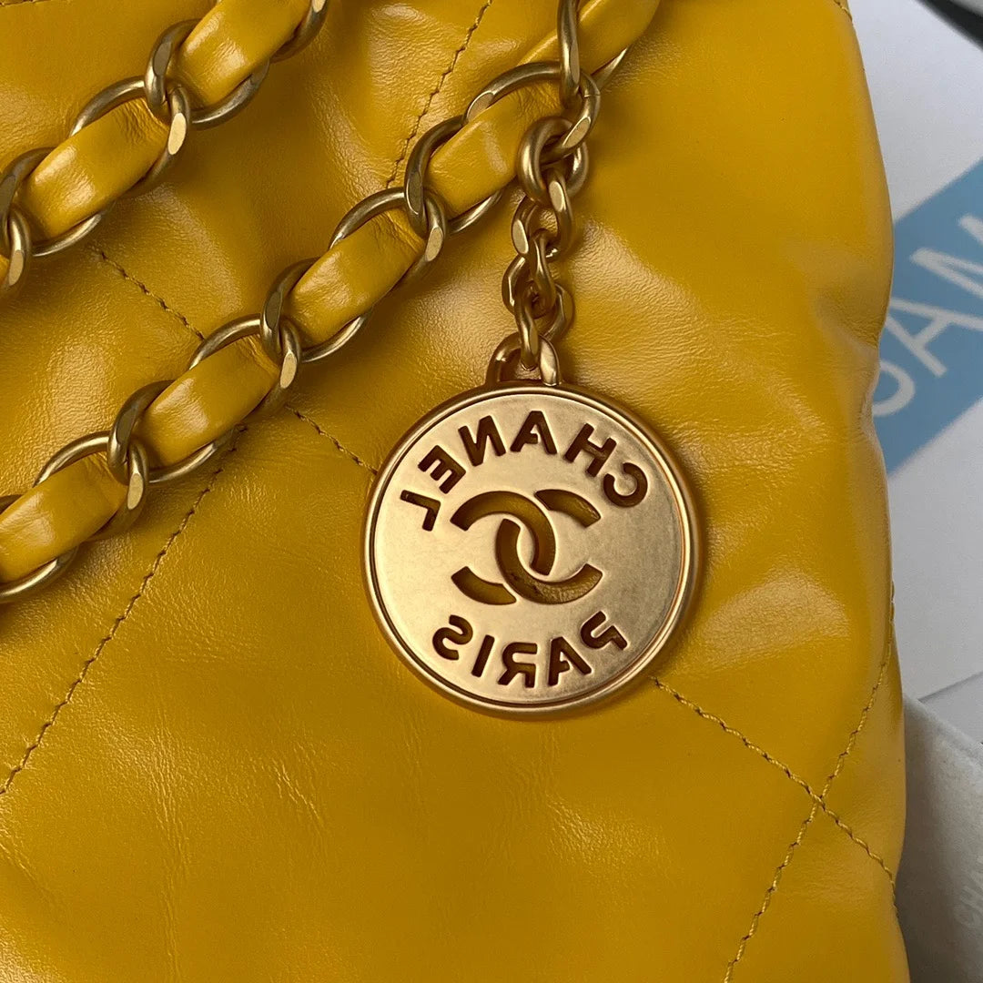 Yellow Handbag D374094