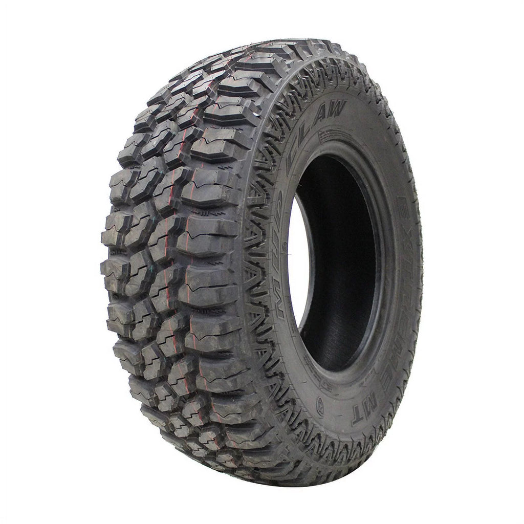 Mud Terrain Light Truck Tire LT275/65R18 W4298