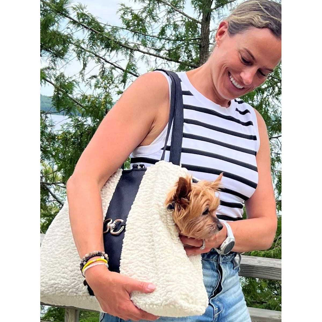 Dog Carrier Y4958