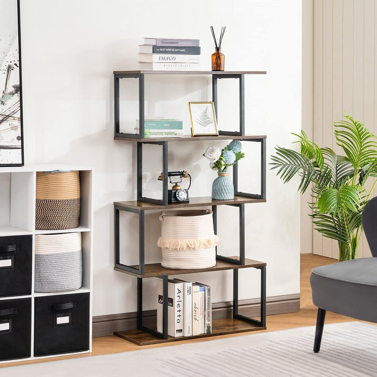 4-Tier S-Shaped Bookshelf E50124