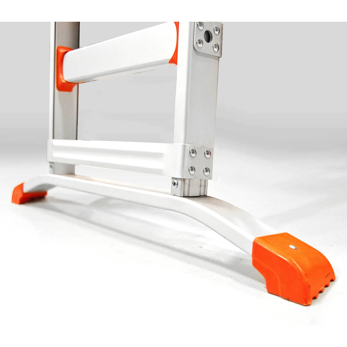 Aluminum Adjustable Stepladder T727520