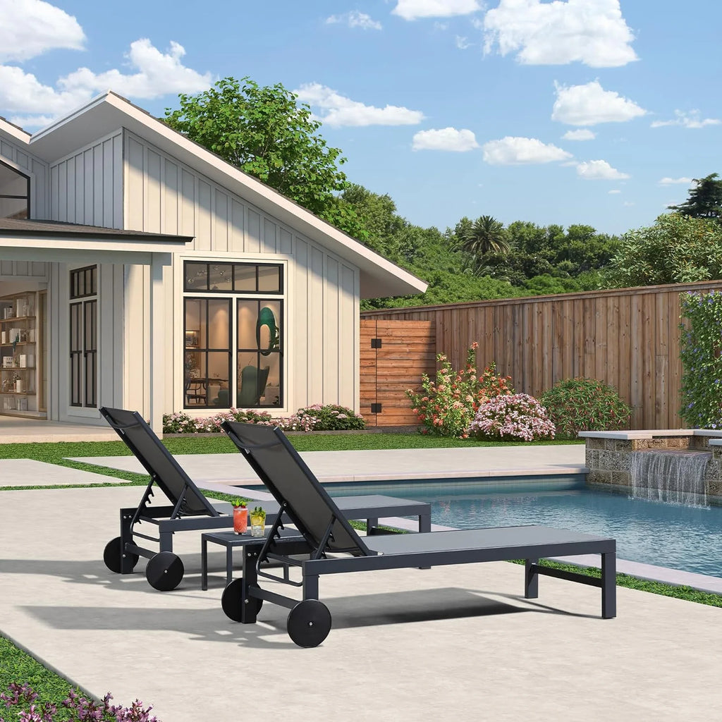 Grey Aluminum Outdoor Chaise Lounge with Wheels G796940