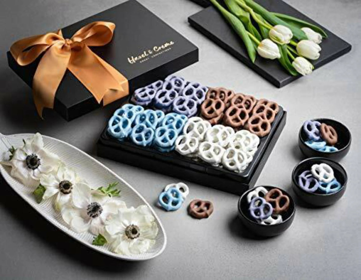 Chocolate Covered Pretzels B822213